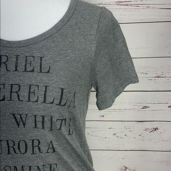 Disney Princess Jasmine Ariel grey size XS‎ gray short sleeve Shirt - Picture 8 of 9